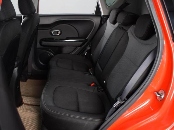 Kia Soul II Рестайлинг с пробегом 2017 года, цена 1 649 000 рублей, 138963 км, хэтчбек, Автокод Объявления