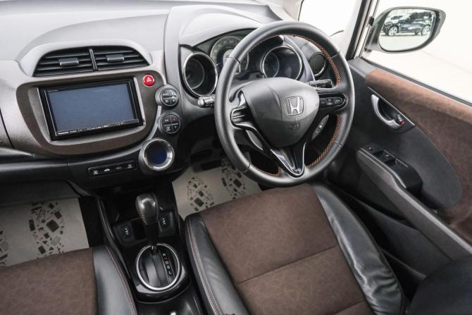 Honda Fit Shuttle I Рестайлинг с пробегом 2014 года, цена 849 000 рублей, 188663 км, универсал, Автокод Объявления