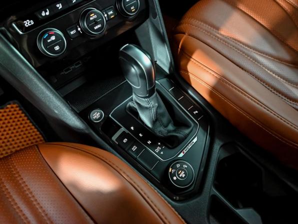 Volkswagen Tiguan II с пробегом 2020 года, цена 2 950 000 рублей, 83740 км, внедорожник, Автокод Объявления