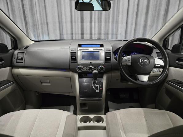 Mazda MPV III (LY) с пробегом 2006 года, цена 949 000 рублей, 284585 км, минивэн, Автокод Объявления