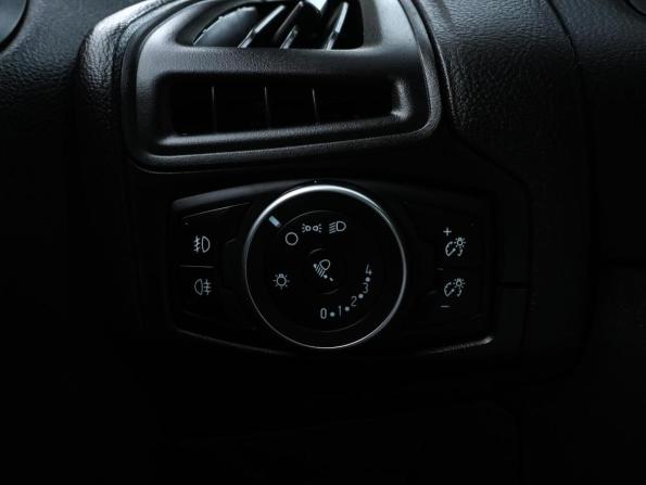 Ford Focus III Рестайлинг с пробегом 2016 года, цена 1 079 000 рублей, 179030 км, универсал, Автокод Объявления