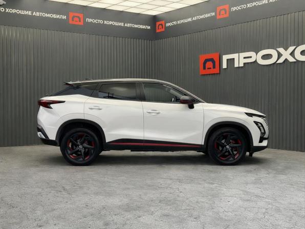 Omoda C5 I с пробегом 2022 года, цена 1 577 000 рублей, 90290 км, внедорожник, Автокод Объявления