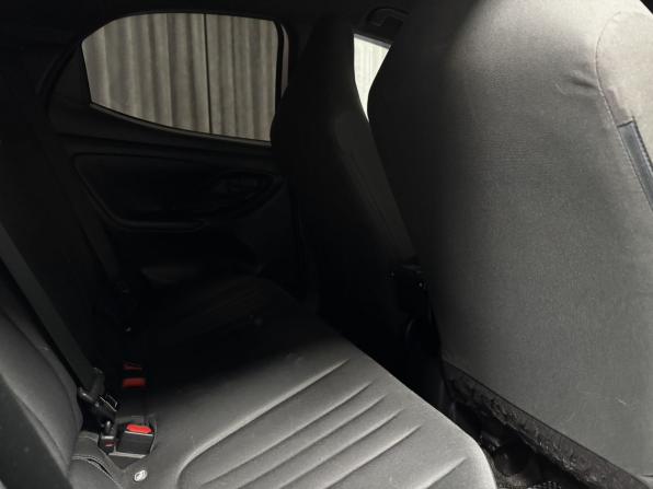 Toyota Yaris IV с пробегом 2021 года, цена 1 380 000 рублей, 103149 км, хэтчбек, Автокод Объявления