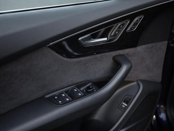 Audi Q8 I (4M) с пробегом 2019 года, цена 5 499 000 рублей, 105218 км, внедорожник, Автокод Объявления