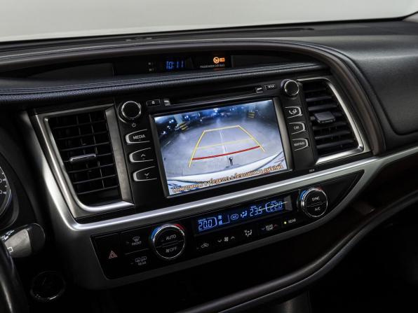 Toyota Highlander III (XU50) с пробегом 2014 года, цена 2 835 000 рублей, 233920 км, внедорожник, Автокод Объявления