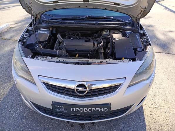 Opel Astra J с пробегом 2010 года, цена 616 000 рублей, 219600 км, хэтчбек, Автокод Объявления