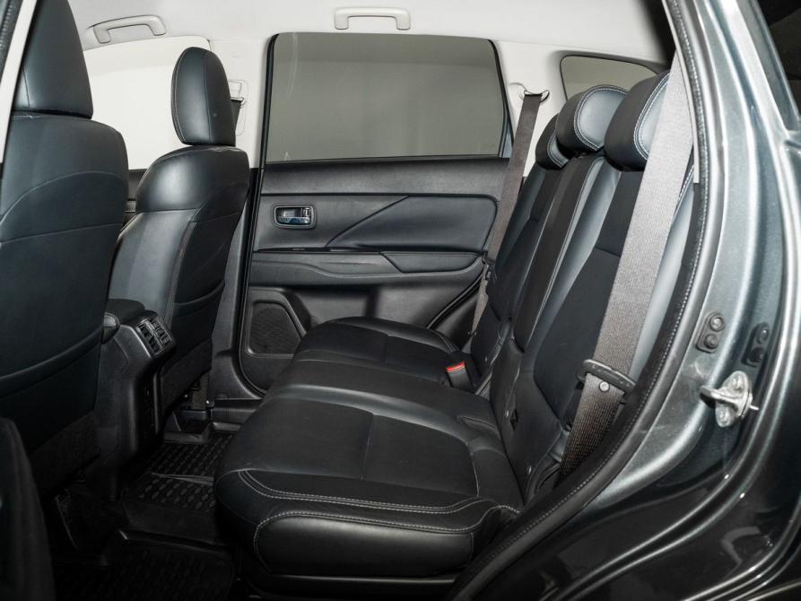 Mitsubishi Outlander III Рестайлинг 3 Иркутск  - изображение 7