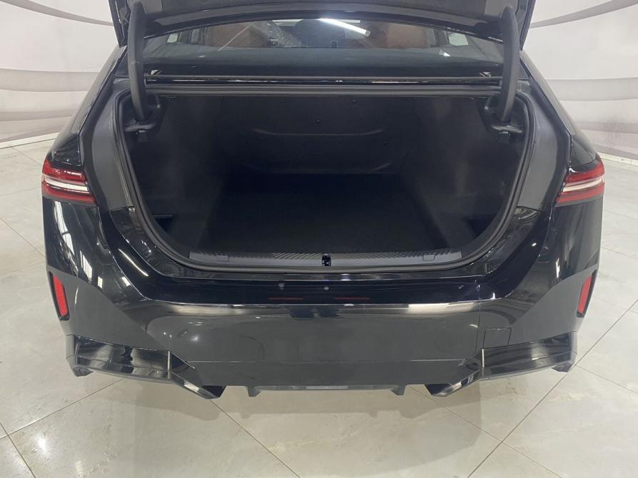 BMW 5 серии VIII (G60/G61/G68) Воронеж  - изображение 15