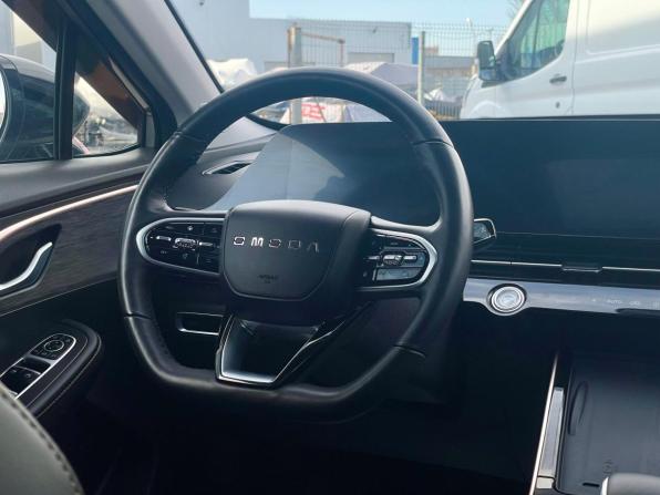 Omoda C5 I с пробегом 2023 года, цена 1 850 000 рублей, 63346 км, внедорожник, Автокод Объявления