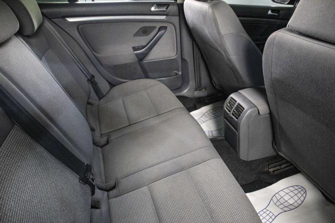 Volkswagen Jetta V с пробегом 2009 года, цена 519 000 рублей, 133134 км, седан, Автокод Объявления