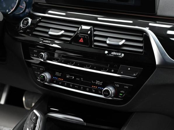 BMW 6 серии IV (G32) с пробегом 2017 года, цена 3 449 000 рублей, 135000 км, лифтбек, Автокод Объявления