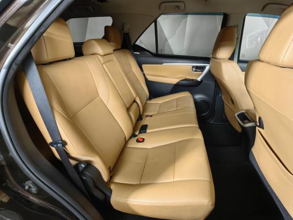 Toyota Fortuner II с пробегом 2018 года, цена 3 079 000 рублей, 169879 км, внедорожник, Автокод Объявления