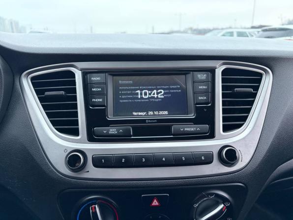 Hyundai Solaris II Рестайлинг с пробегом 2021 года, цена 970 000 рублей, 272000 км, седан, Автокод Объявления