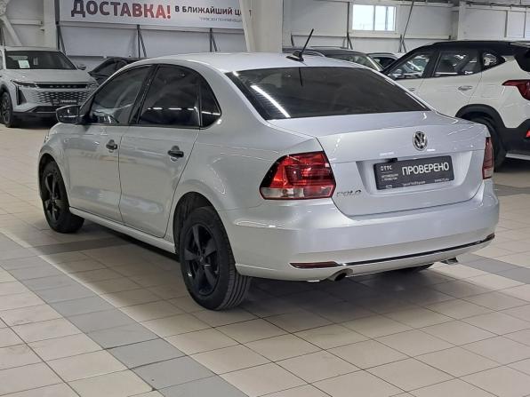 Volkswagen Polo V Рестайлинг с пробегом 2017 года, цена 1 150 000 рублей, 108000 км, седан, Автокод Объявления