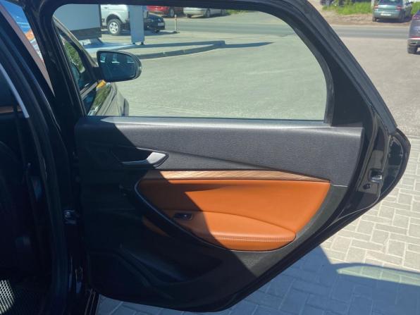 Lada (ВАЗ) Vesta I Рестайлинг (NG) с пробегом 2023 года, цена 1 270 000 рублей, 60139 км, универсал, Автокод Объявления