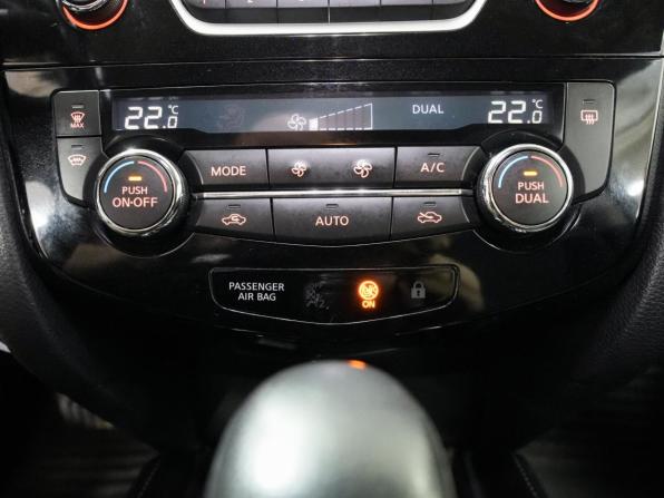 Nissan Qashqai II с пробегом 2018 года, цена 1 781 000 рублей, 98000 км, внедорожник, Автокод Объявления