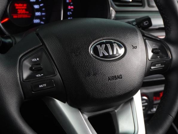 Kia Rio III с пробегом 2014 года, цена 719 000 рублей, 237328 км, хэтчбек, Автокод Объявления