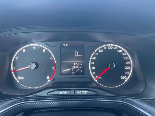 Volkswagen Polo VI с пробегом 2021 года, цена 1 680 000 рублей, 68690 км, лифтбек, Автокод Объявления