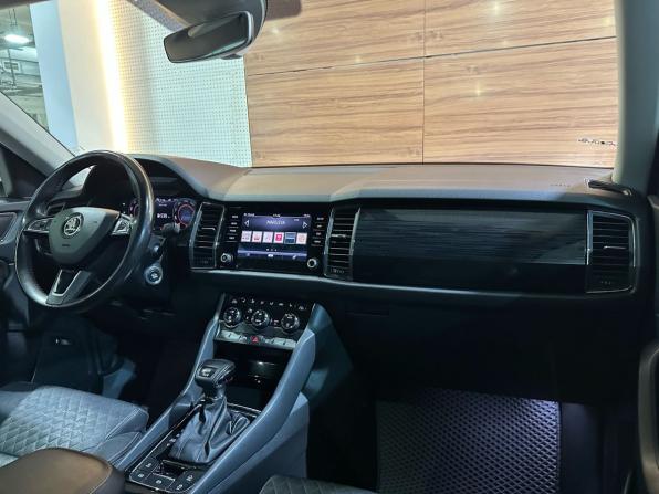 Skoda Kodiaq I с пробегом 2019 года, цена 2 999 900 рублей, 110780 км, внедорожник, Автокод Объявления