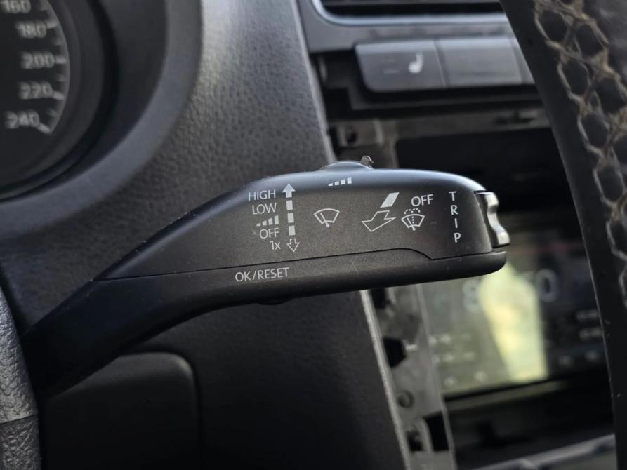 Volkswagen Polo V Санкт-Петербург  - изображение 11