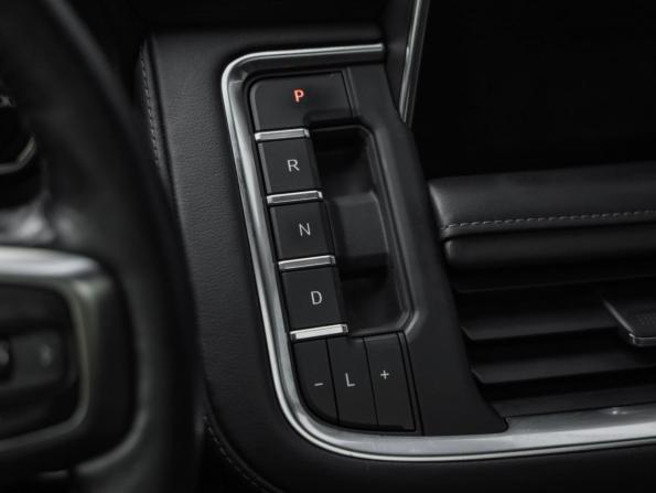 Chevrolet Tahoe V с пробегом 2021 года, цена 5 599 000 рублей, 214500 км, внедорожник, Автокод Объявления