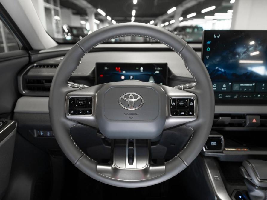 Toyota RAV4 VI (XA60) Москва  - изображение 9