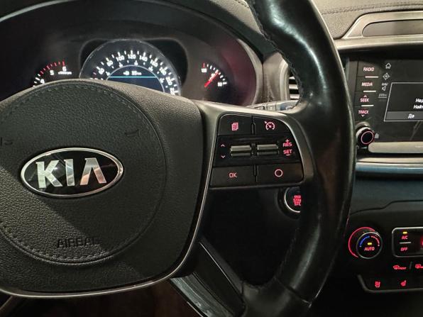 Kia Sorento III Prime Рестайлинг с пробегом 2019 года, цена 2 710 000 рублей, 102001 км, внедорожник, Автокод Объявления