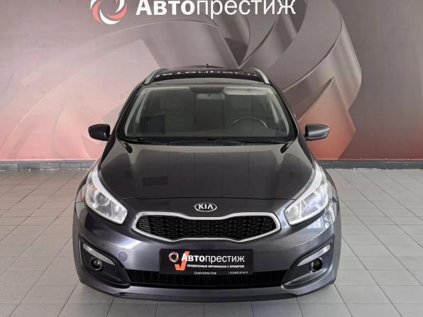 Kia Ceed II Рестайлинг с пробегом 2017 года, цена 1 250 000 рублей, 205000 км, универсал, Автокод Объявления