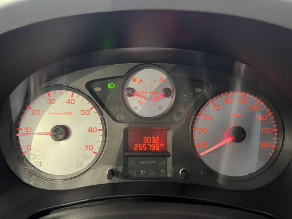 Citroen Berlingo II Рестайлинг с пробегом 2012 года, цена 468 000 рублей, 255000 км, компактвэн, Автокод Объявления