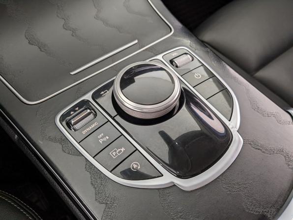 Mercedes-Benz C-Класс IV (W205) Рестайлинг с пробегом 2019 года, цена 2 766 000 рублей, 92328 км, седан, Автокод Объявления