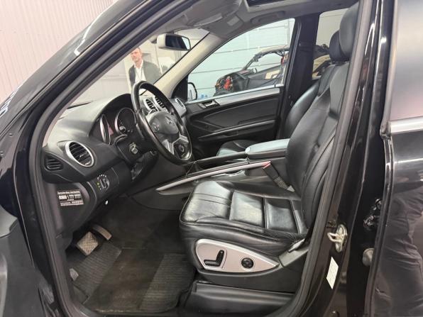 Mercedes-Benz M-Класс II (W164) Рестайлинг с пробегом 2009 года, цена 1 437 000 рублей, 315077 км, внедорожник, Автокод Объявления