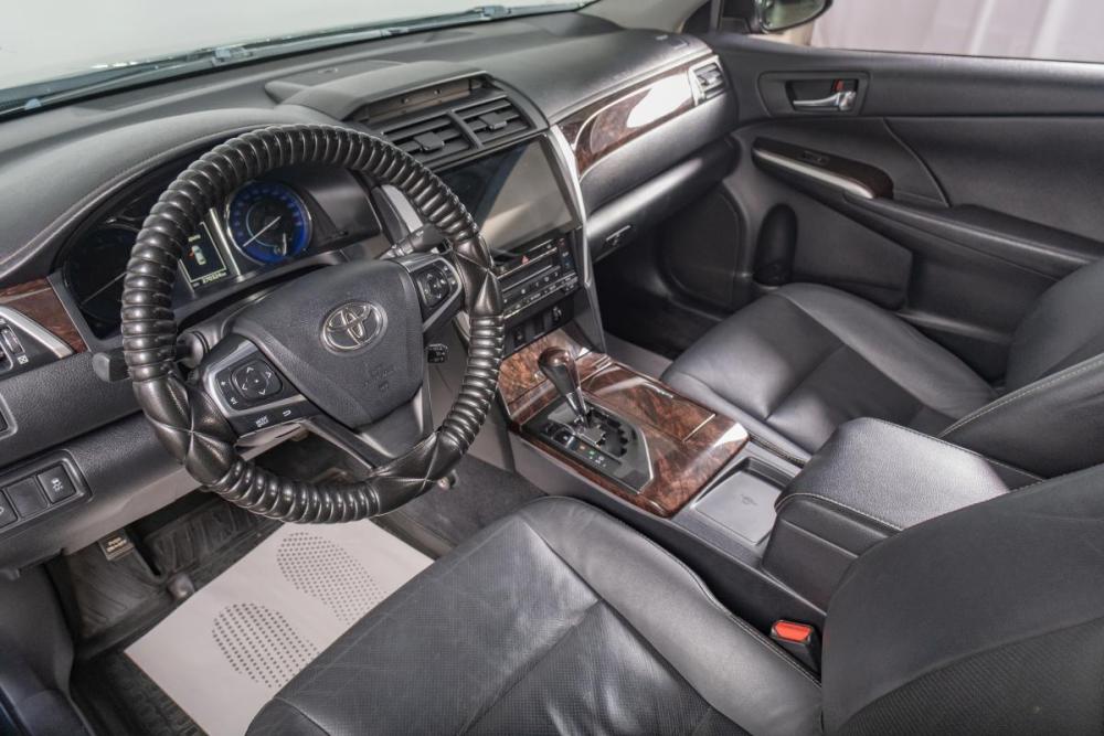 Toyota Camry VII (XV50) Рестайлинг Томск  - изображение 9