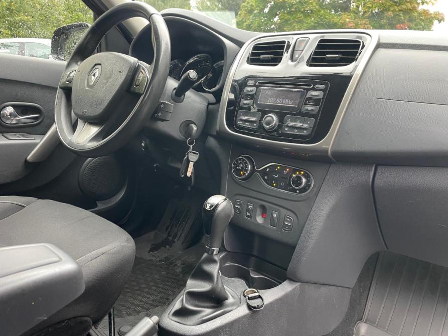 Renault Sandero II Санкт-Петербург  - изображение 12