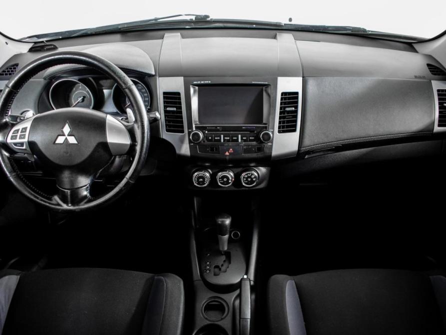 Mitsubishi Outlander II Рестайлинг Москва  - изображение 10