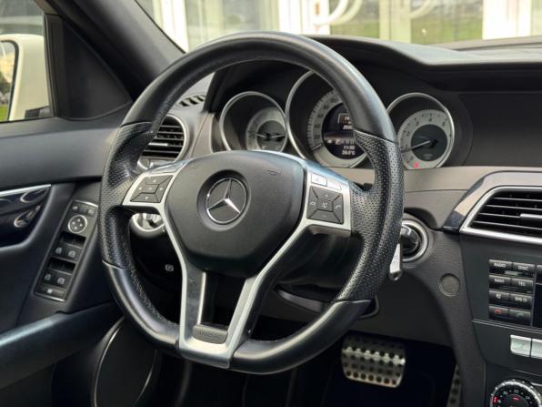 Mercedes-Benz C-Класс III (W204) Рестайлинг с пробегом 2012 года, цена 1 450 000 рублей, 203890 км, седан, Автокод Объявления