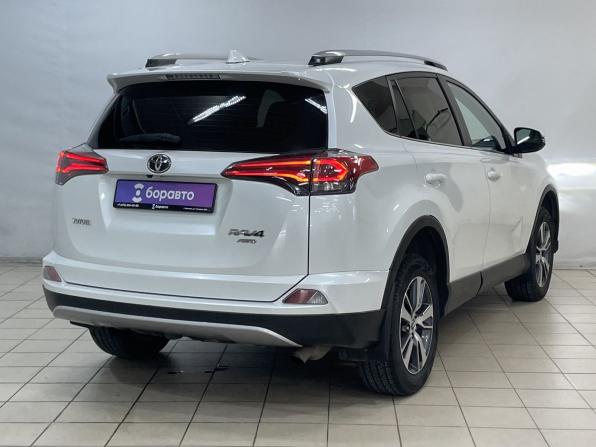 Toyota RAV4 IV (XA40) Рестайлинг с пробегом 2018 года, цена 2 670 000 рублей, 66739 км, внедорожник, Автокод Объявления