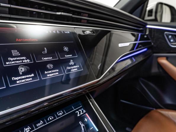 Audi Q8 I (4M) с пробегом 2019 года, цена 4 200 000 рублей, 190820 км, внедорожник, Автокод Объявления
