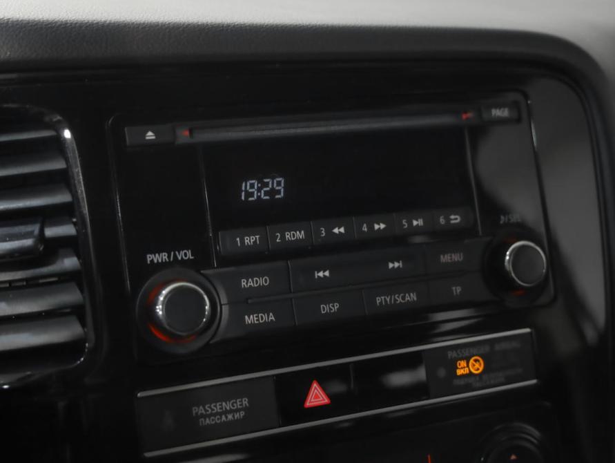 Mitsubishi Outlander III Рестайлинг 3 Санкт-Петербург  - изображение 15