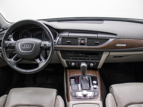 Audi A6 IV (C7) Рестайлинг с пробегом 2015 года, цена 2 280 000 рублей, 186568 км, седан, Автокод Объявления