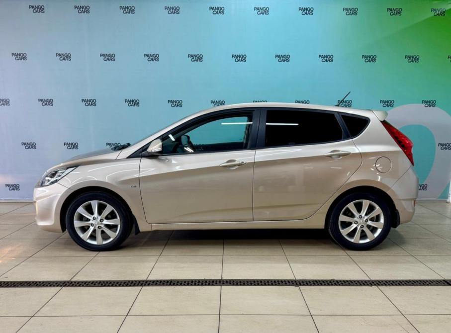 Hyundai Solaris I Набережные Челны  - изображение 4