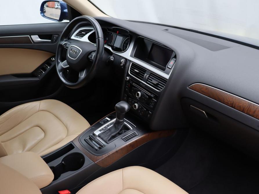 Audi A4 IV (B8) Рестайлинг Москва  - изображение 10