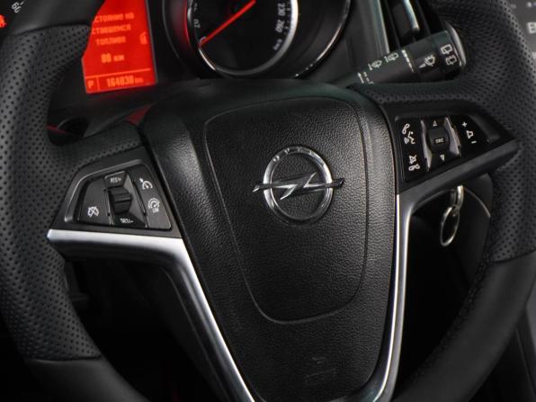 Opel Astra J Рестайлинг с пробегом 2013 года, цена 769 000 рублей, 164038 км, хэтчбек, Автокод Объявления
