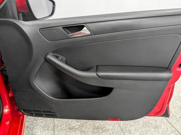 Volkswagen Jetta VI Рестайлинг с пробегом 2014 года, цена 1 315 000 рублей, 55663 км, седан, Автокод Объявления