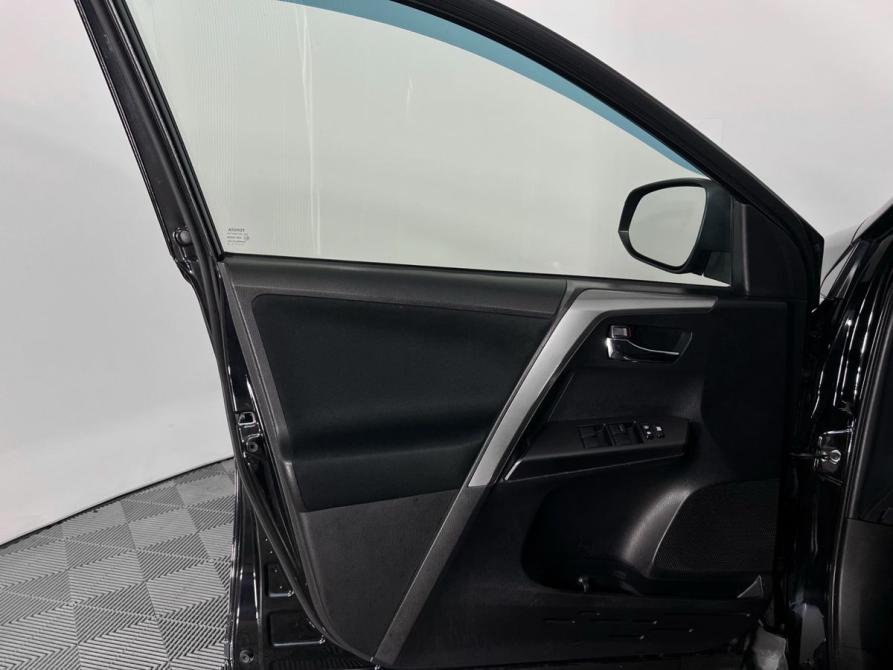 Toyota RAV4 IV (XA40) Рестайлинг Архангельск  - изображение 11