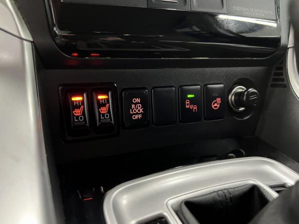 Mitsubishi Pajero Sport III с пробегом 2017 года, цена 3 095 000 рублей, 115833 км, внедорожник, Автокод Объявления