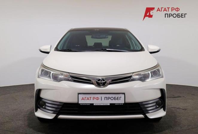 Toyota Corolla XI (E160 E170 E180) Рестайлинг 1 с пробегом 2018 года, цена 1 650 000 рублей, 141468 км, седан, Автокод Объявления