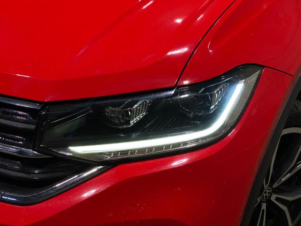 Volkswagen T-Cross I с пробегом 2021 года, цена 1 800 000 рублей, 62220 км, внедорожник, Автокод Объявления
