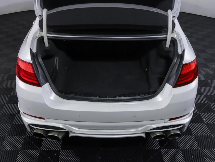 BMW 5 серии VI (F10/F11/F07) Москва  - изображение 9