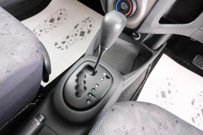 Toyota Vitz II (XP90) с пробегом 2010 года, цена 739 000 рублей, 142000 км, хэтчбек, Автокод Объявления