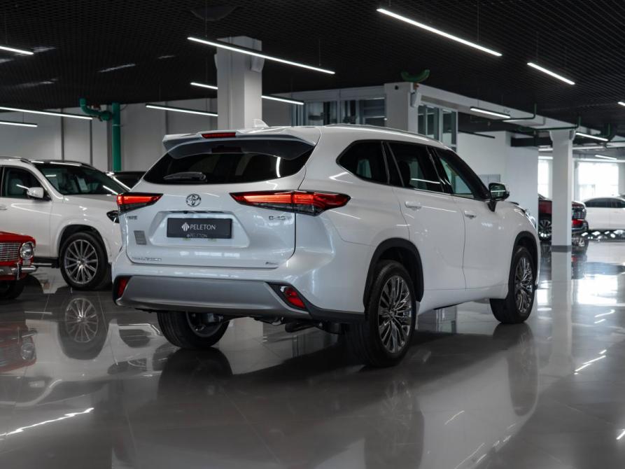Toyota Highlander IV (XU70) Москва  - изображение 4
